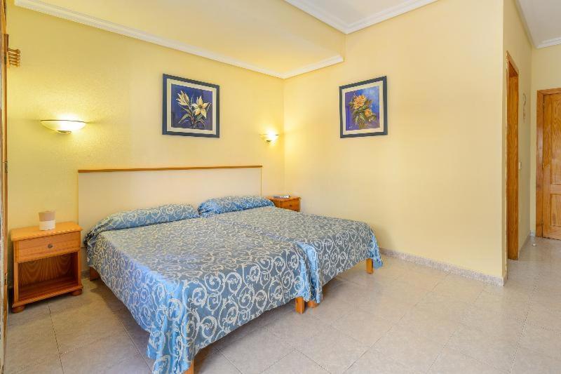 Hotel Apartamentos Vibra Lux Mar Ibiza Szoba fotó
