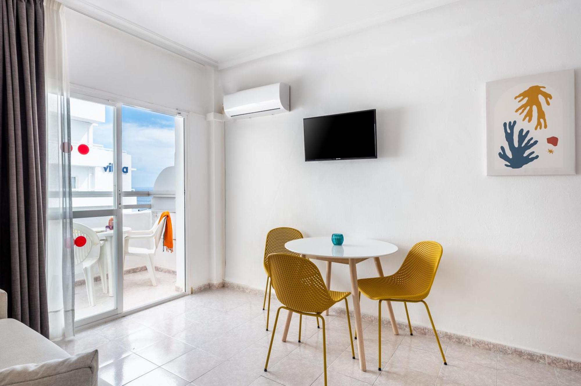 Hotel Apartamentos Vibra Lux Mar Ibiza Kültér fotó