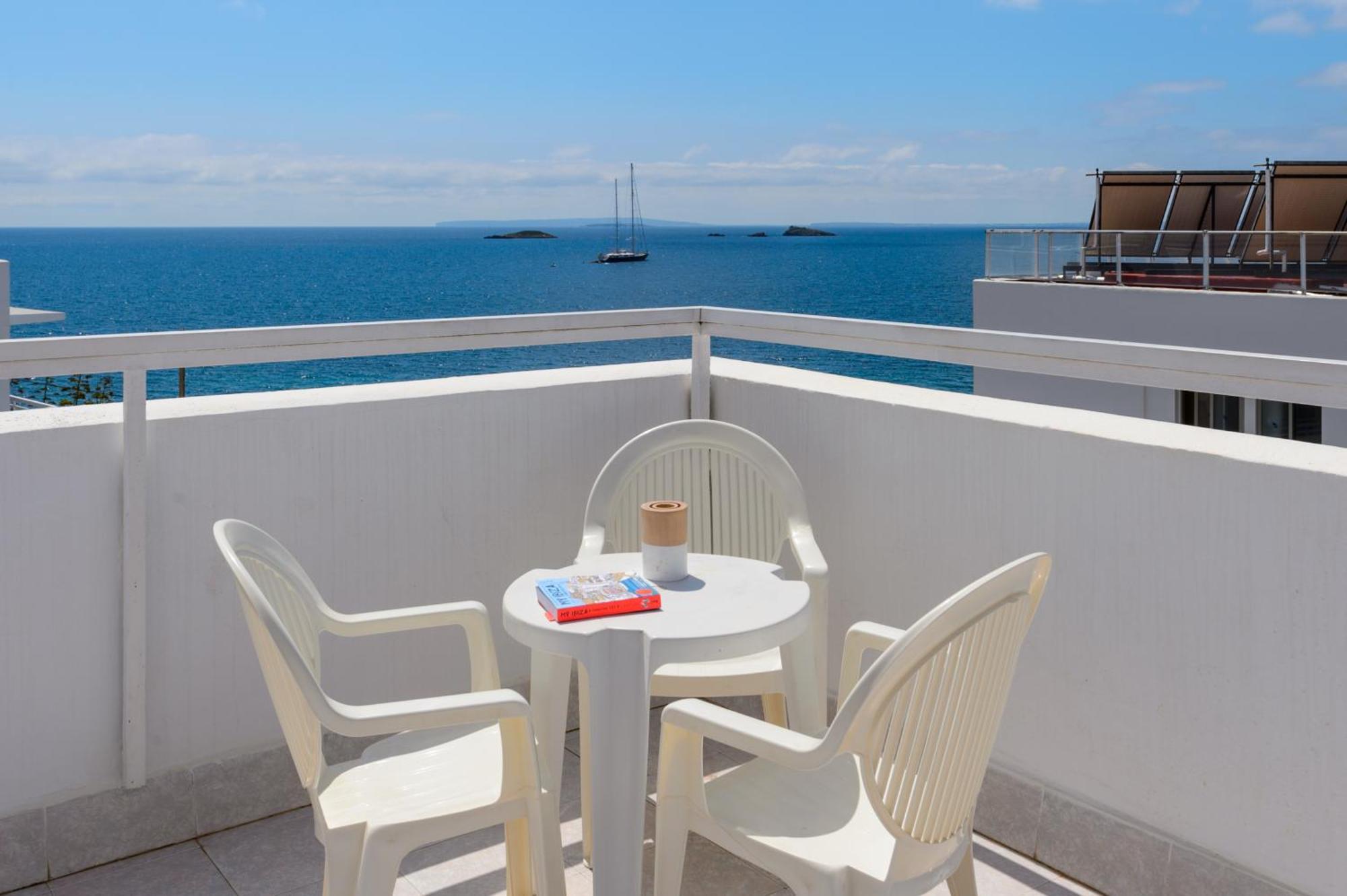 Hotel Apartamentos Vibra Lux Mar Ibiza Kültér fotó