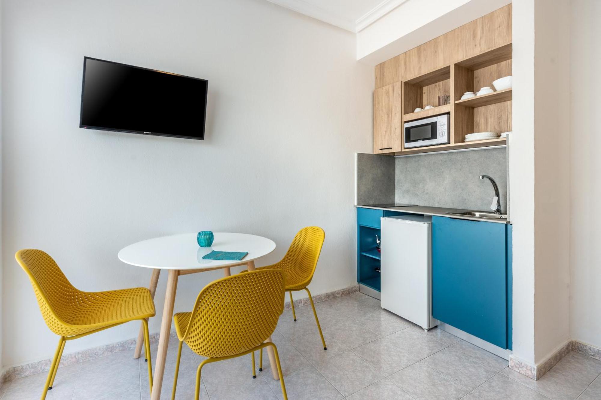 Hotel Apartamentos Vibra Lux Mar Ibiza Kültér fotó