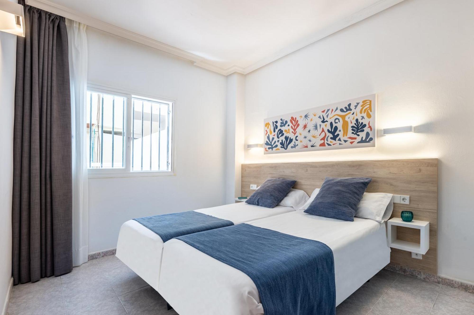 Hotel Apartamentos Vibra Lux Mar Ibiza Kültér fotó
